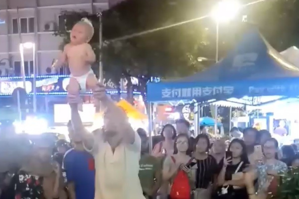 think, that hot busty bimbo sucking dick version Delirium what